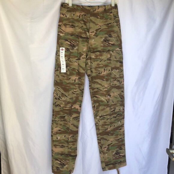 NWT TRU-SPEC Camouflage Men’sTactical Response Uniform Pant. Small/Long. - Picture 1 of 13